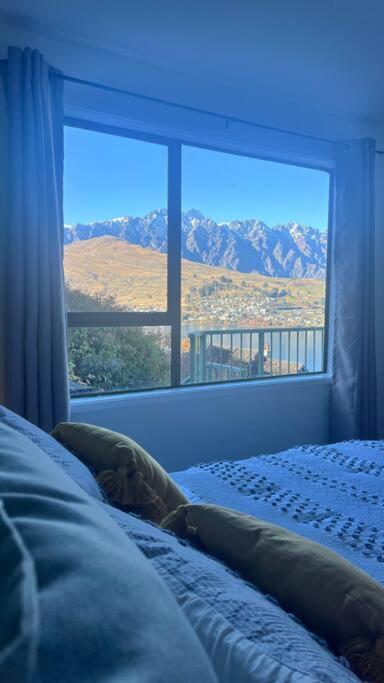 Lakeview Home Retreat At Queenstown Hill Экстерьер фото